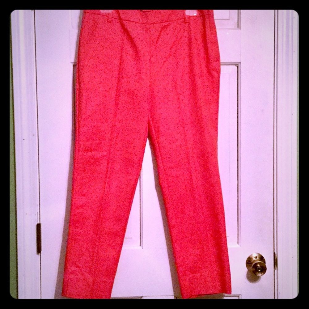 Stretchy salmon/orange ankle pants